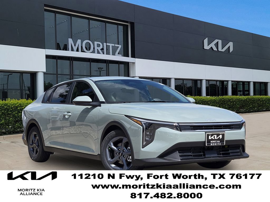 New 2026 Kia K4 FWD image 1