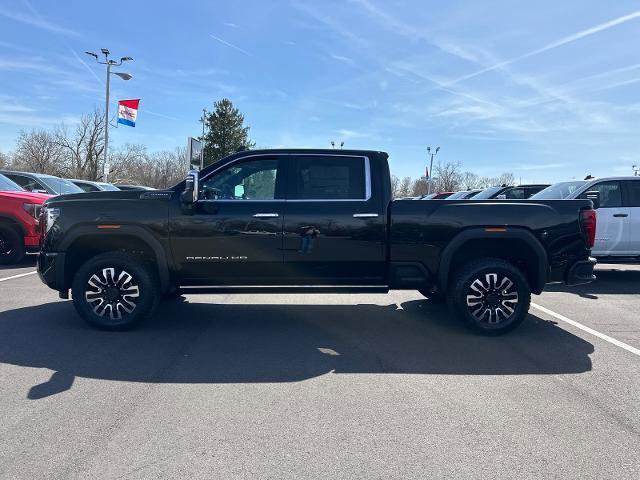 New 2026 GMC Sierra 2500 Denali Ultimate w/ Max Trailering Package image 2