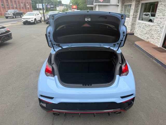 Used 2022 Hyundai Veloster N FWD image 7