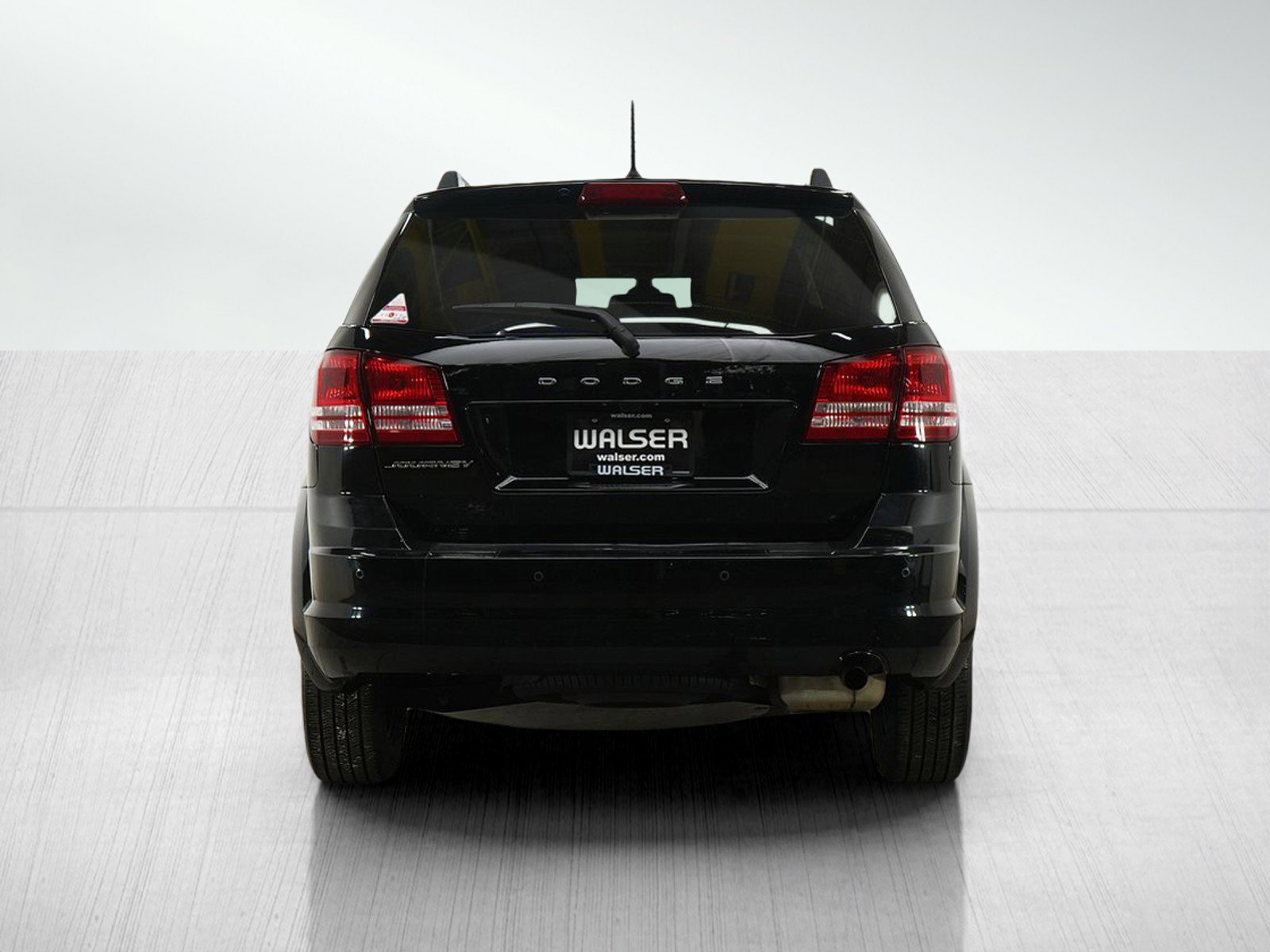 Used 2020 Dodge Journey SE FWD image 4