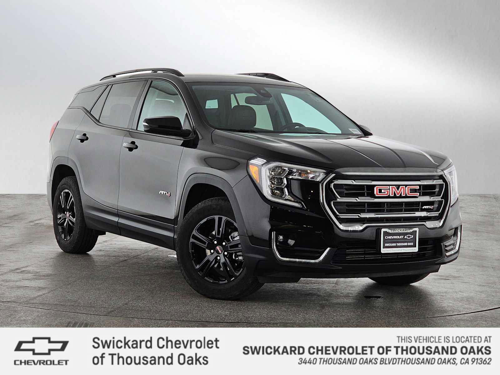 Used 2023 GMC Terrain AT4