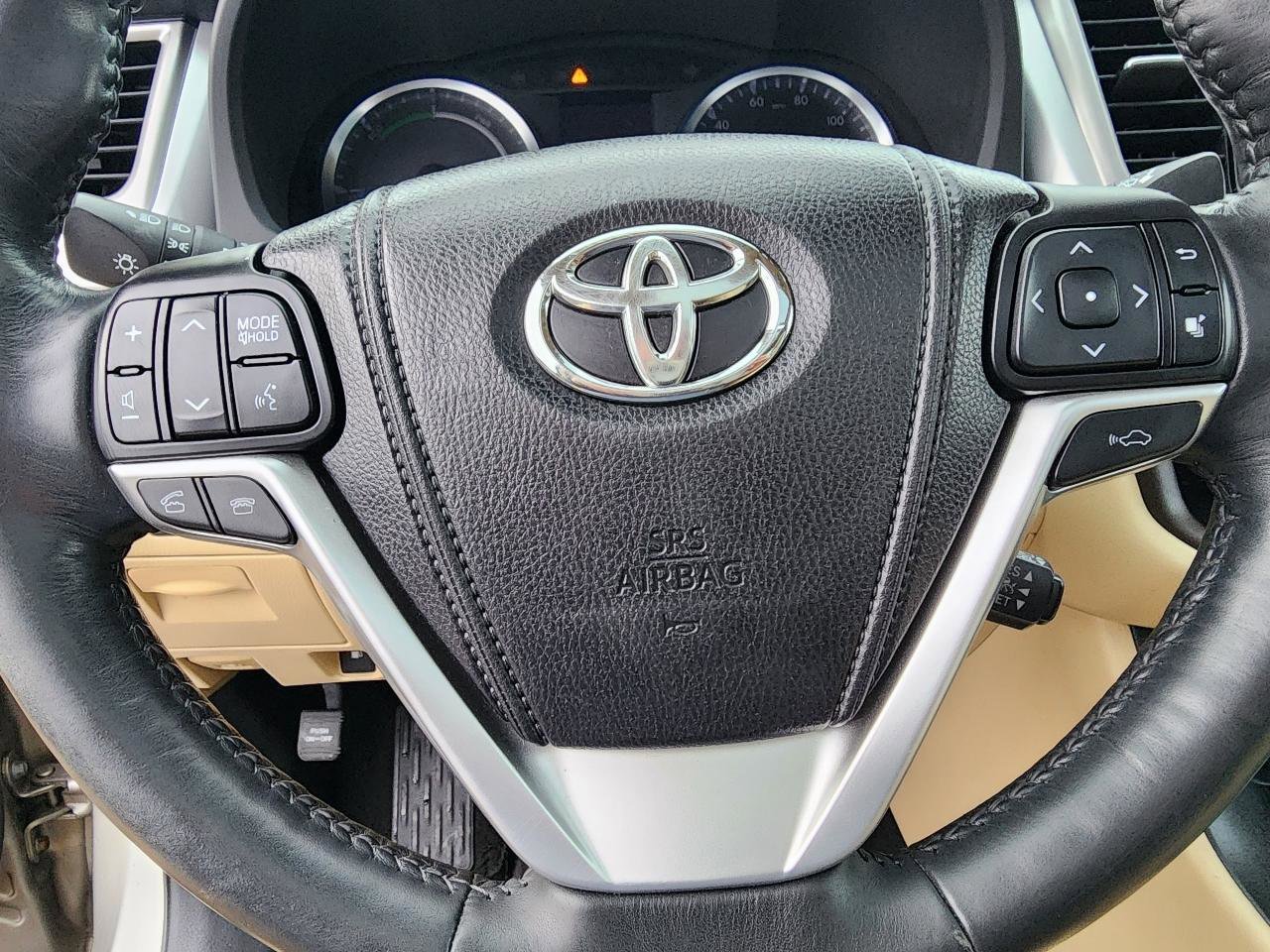 Used 2015 Toyota Highlander Limited Platinum image 18