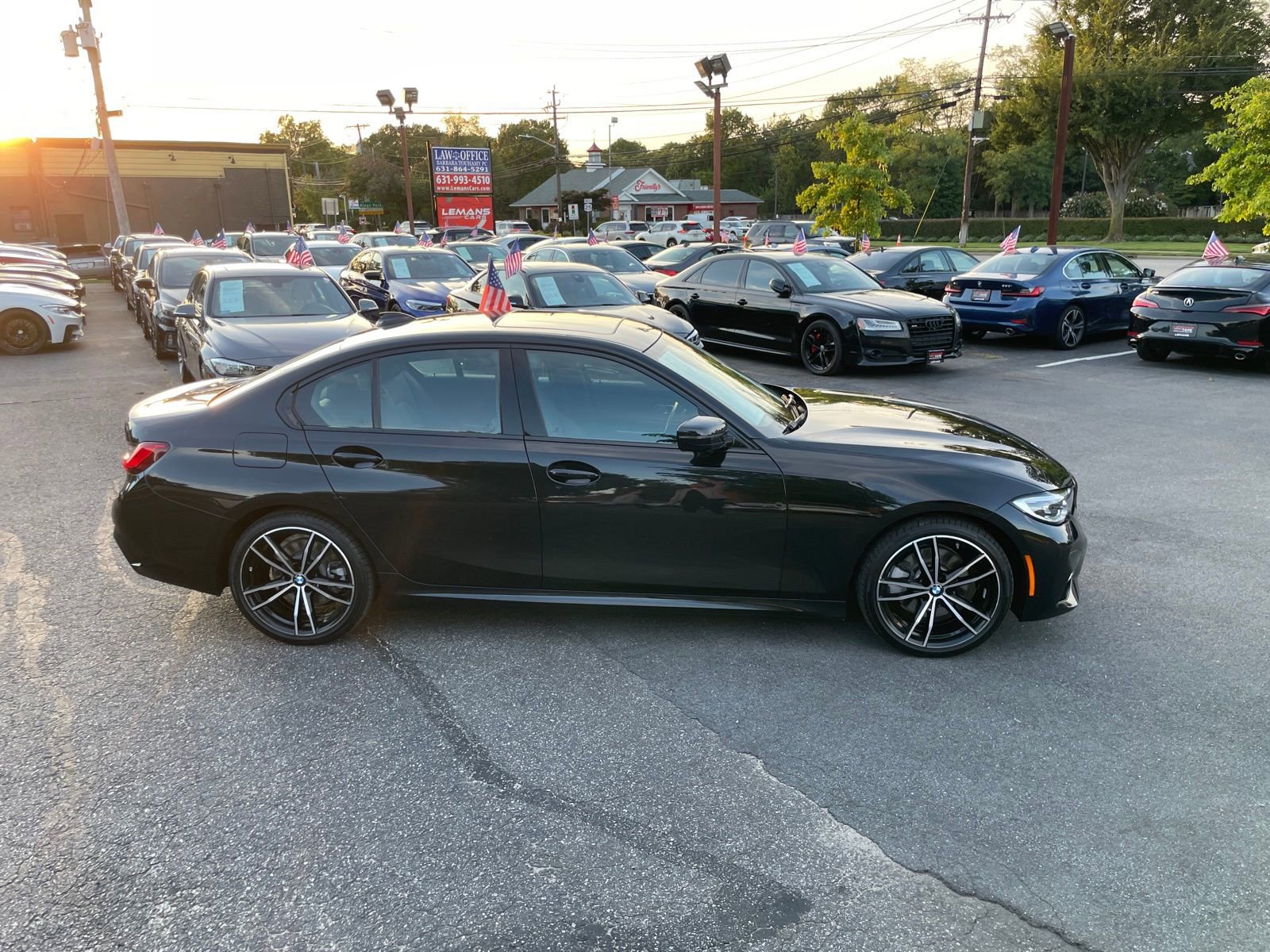 Used 2020 BMW 330i xDrive Sedan w/ M Sport Package image 33