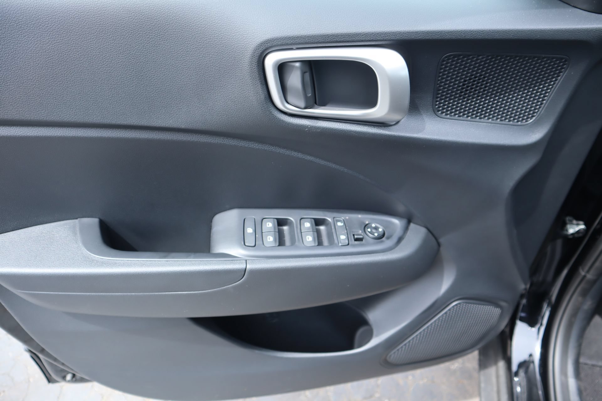 New 2026 Hyundai Venue SE FWD image 14