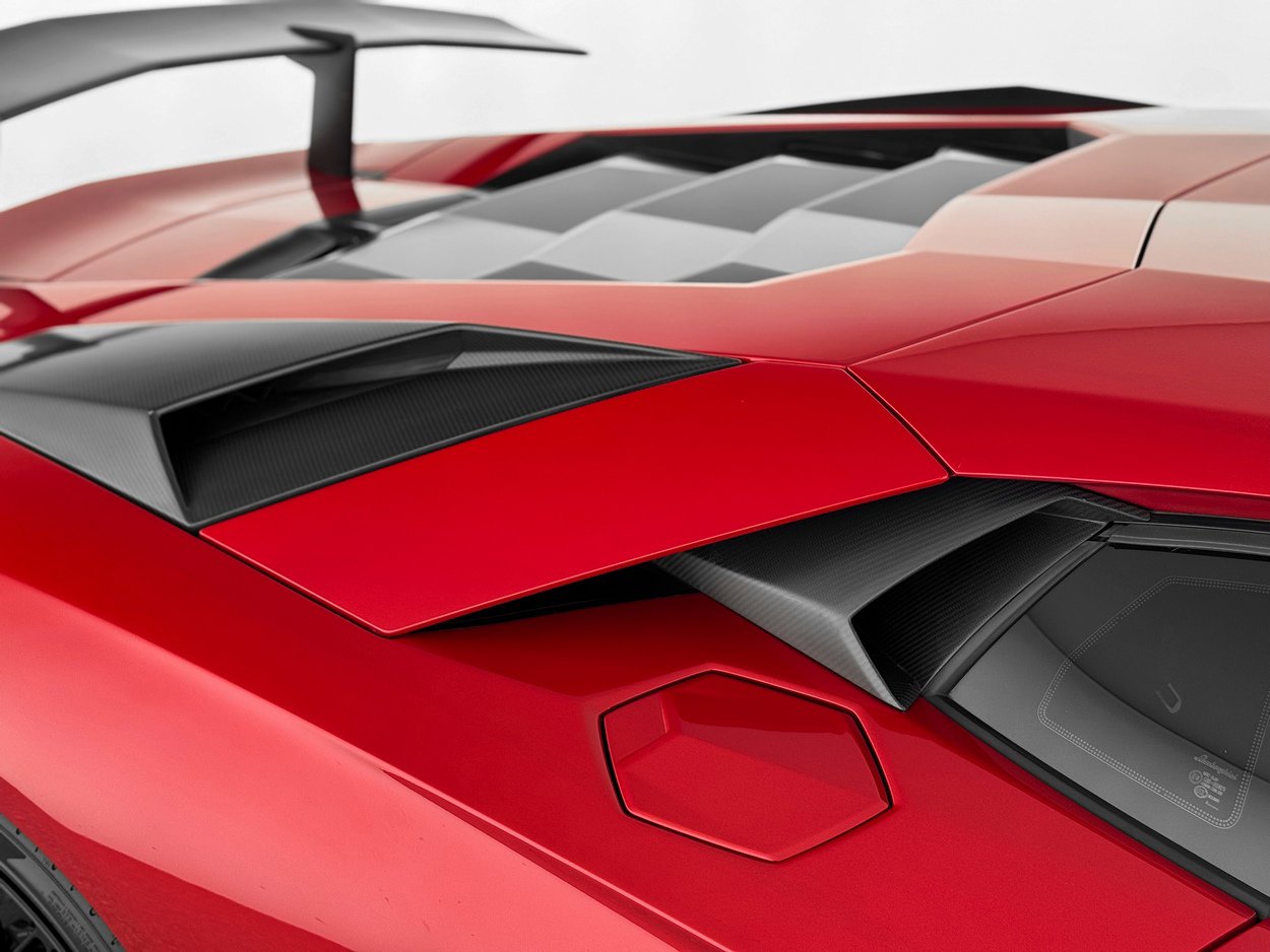 Used 2016 Lamborghini Aventador LP 750-4 Superveloce image 36