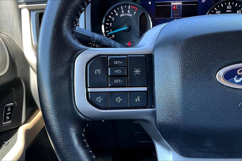 Used 2024 Ford Expedition XLT image 23