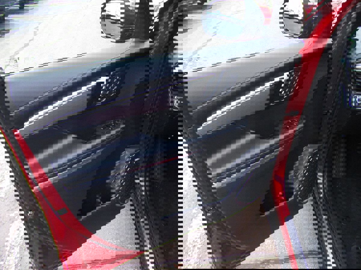 Used 2025 Buick Enclave Preferred image 24