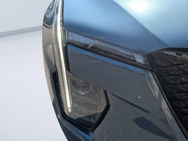 Used 2024 Cadillac XT4 Sport AWD/4WD image 9