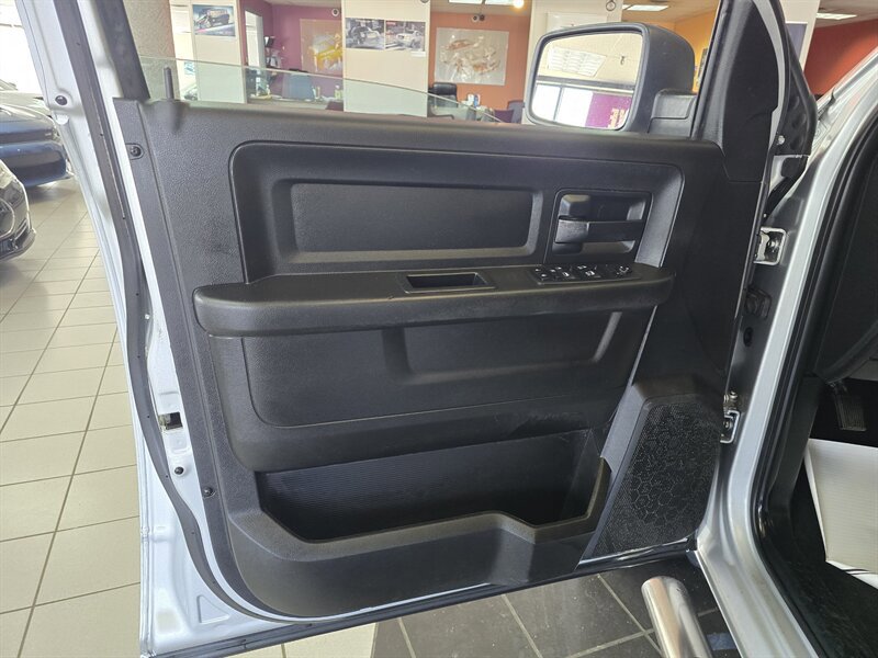 Used 2018 RAM 1500 Tradesman w/ Popular Equipment Group AWD/4WD image 8