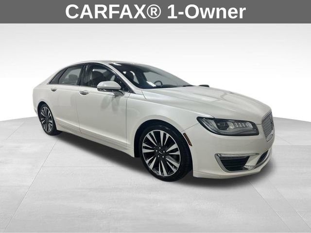 Used 2018 Lincoln MKZ Reserve w/ Climate Package FWD image 3