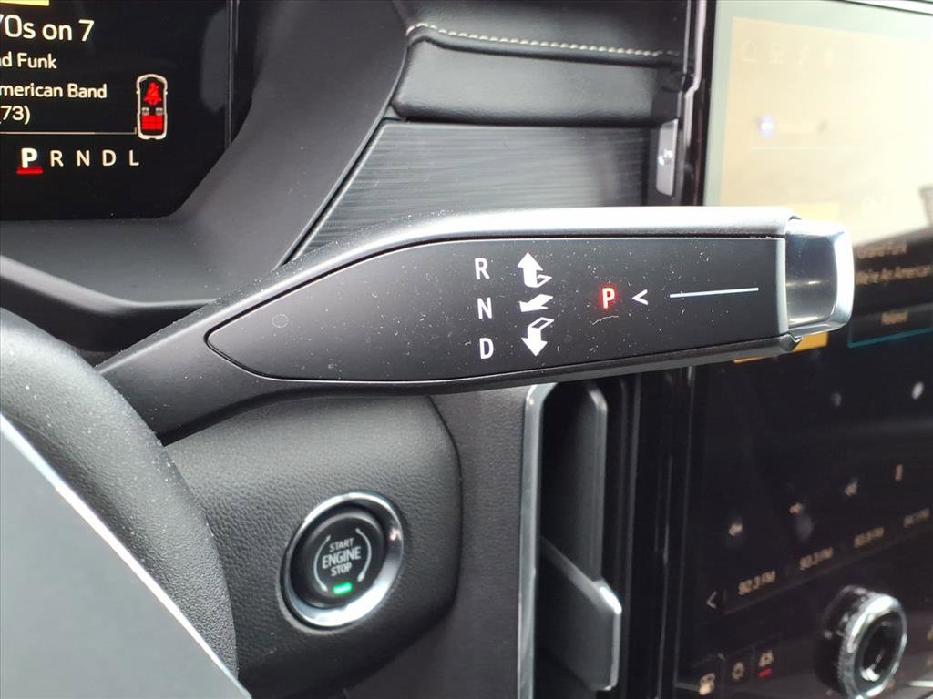 Used 2025 GMC Acadia Elevation image 13