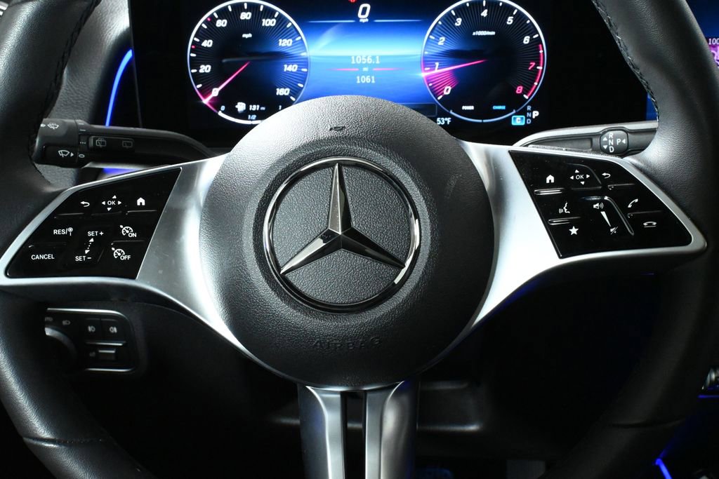 Certified 2026 Mercedes-Benz GLB 250 4MATIC image 19