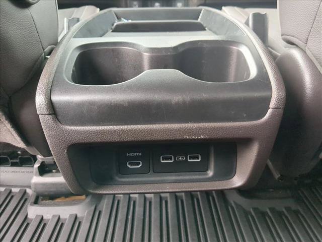 Used 2024 Honda Odyssey Elite image 16