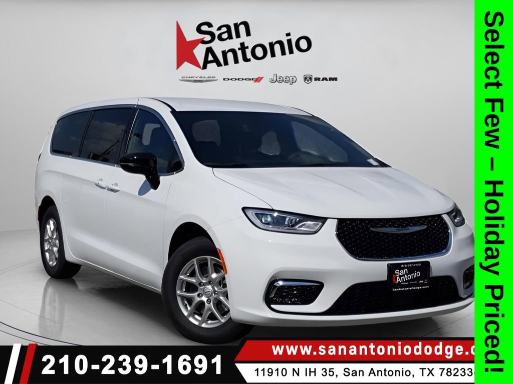 New 2026 Chrysler Pacifica Select