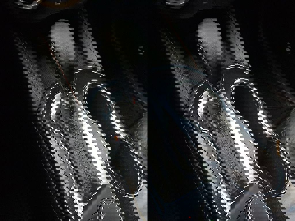 Used 2023 Chevrolet Blazer Premier image 15