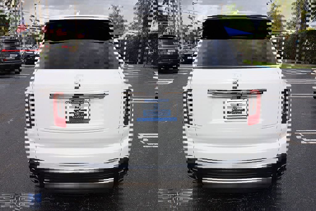 Used 2019 Rolls-Royce Cullinan image 8