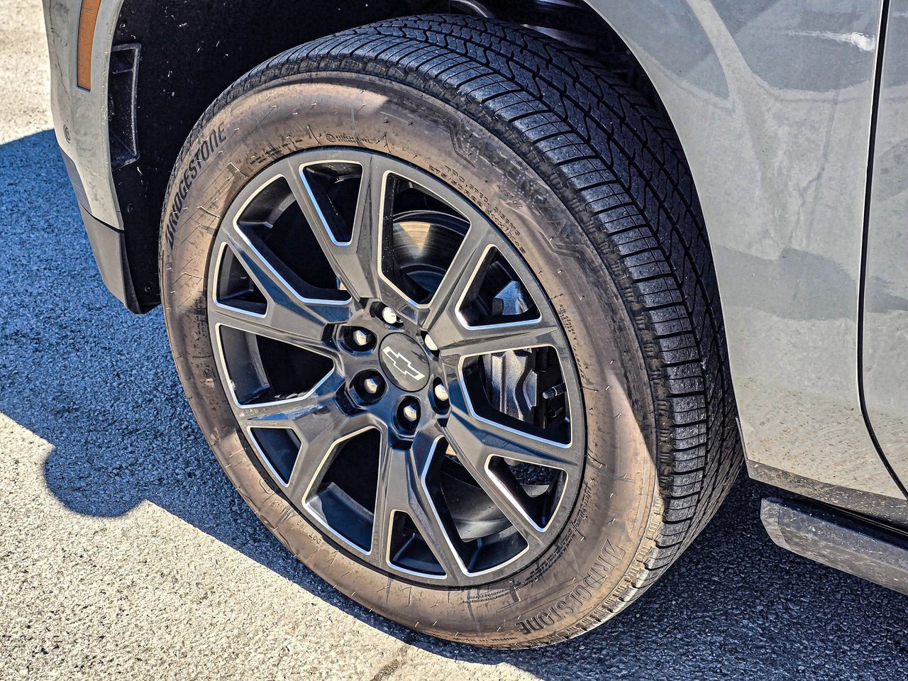 Used 2025 Chevrolet Tahoe High Country image 7