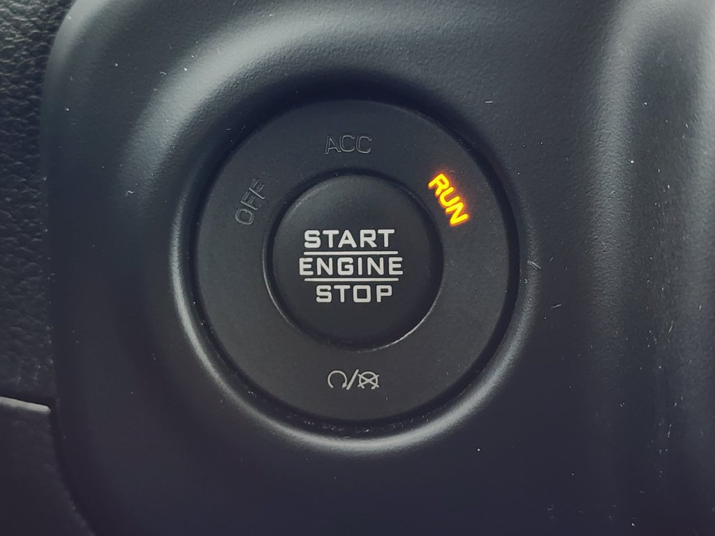 Used 2021 Jeep Gladiator Sport AWD/4WD image 29