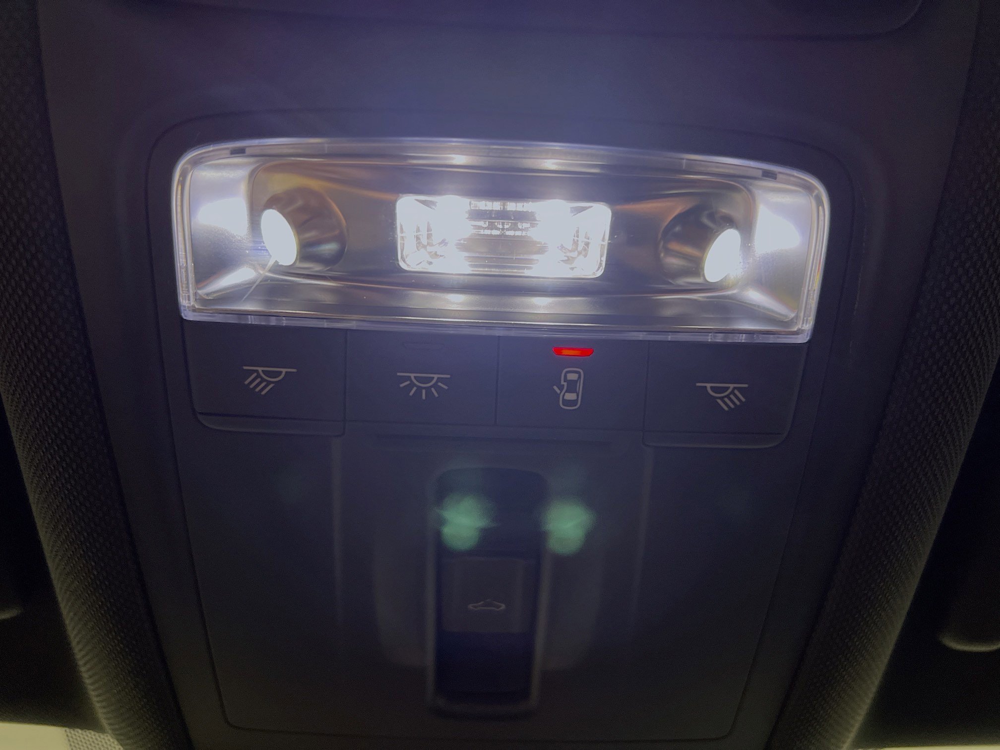 Used 2019 Audi A3 2.0T Premium w/ Convenience Package image 21