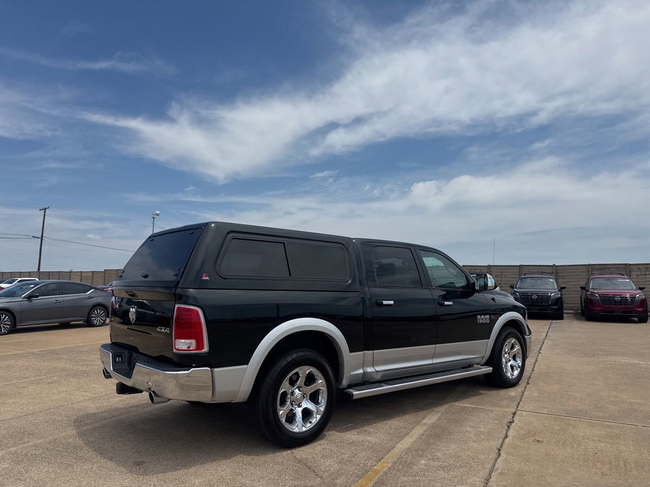 Used 2015 RAM 1500 Laramie w/ Convenience Group AWD/4WD image 21