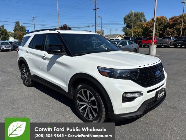 Used 2020 Ford Explorer ST w/ Premium Technology Package AWD/4WD image 3