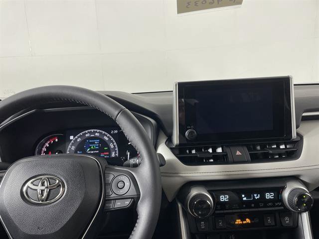 New 2025 Toyota RAV4 XLE image 14