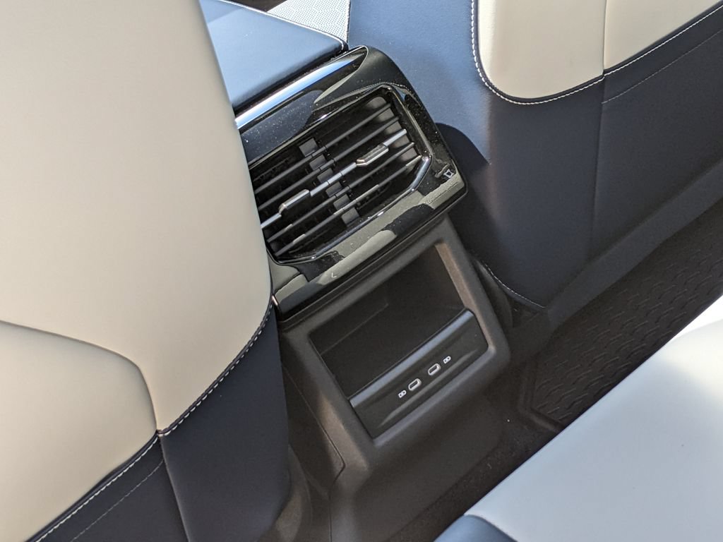 New 2026 Volkswagen ID.4 Pro S AWD/4WD image 24