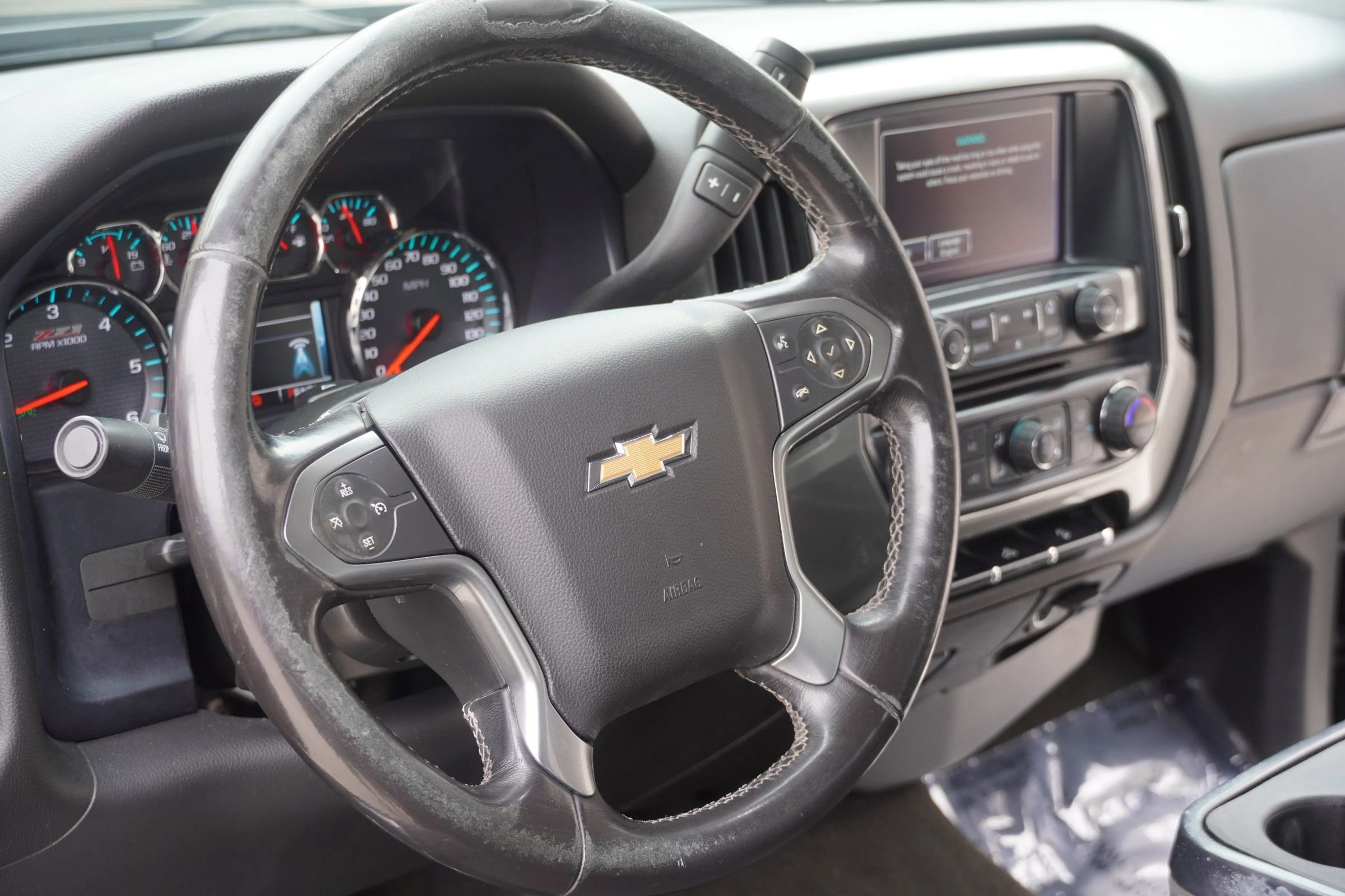 Used 2018 Chevrolet Silverado 1500 LT w/ All Star Edition image 11