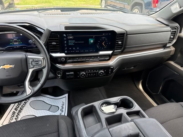 Used 2023 Chevrolet Silverado 1500 LT w/ Protection Package AWD/4WD image 19