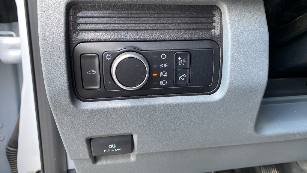 Used 2024 Ford F350 XL w/ 360-Degree Camera Package AWD/4WD image 21