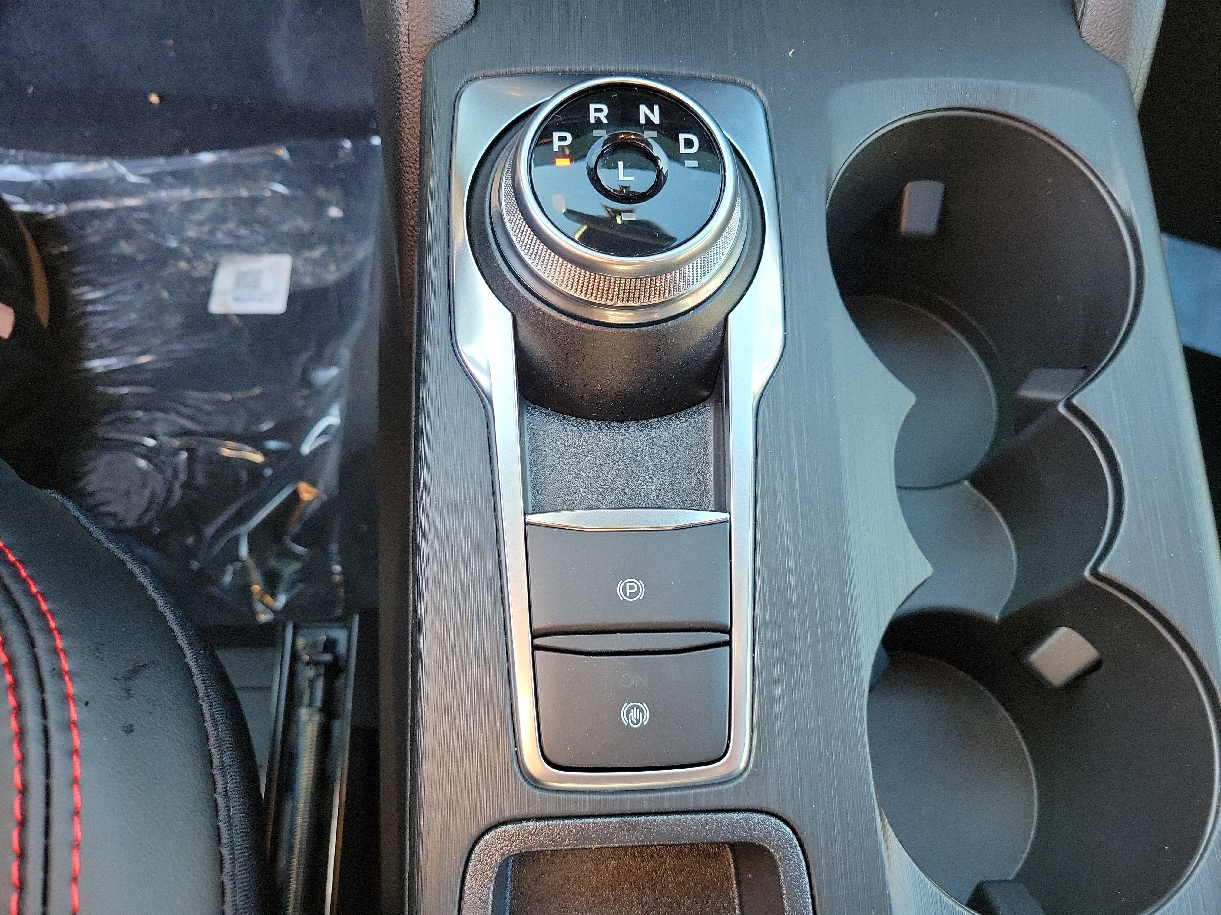 New 2026 Ford Escape ST-Line w/ Tech Pack #1 image 26