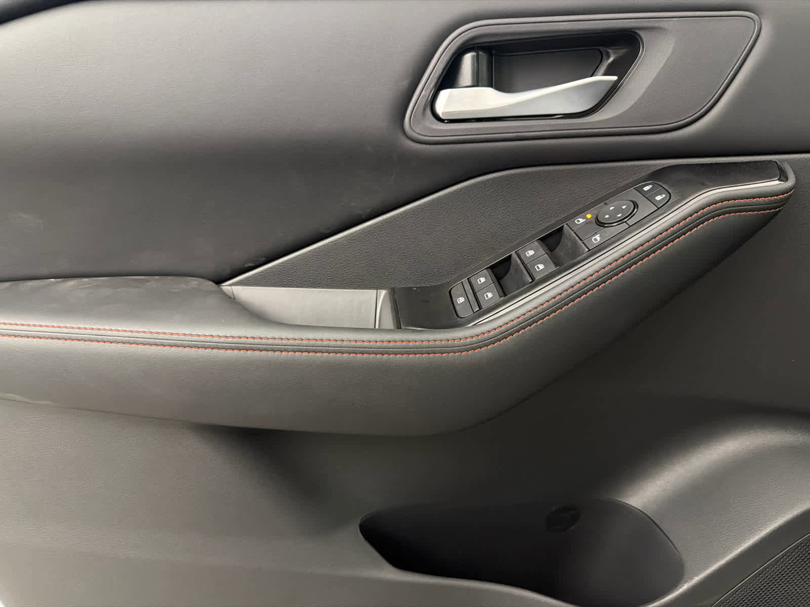 New 2026 Nissan Rogue SV image 21