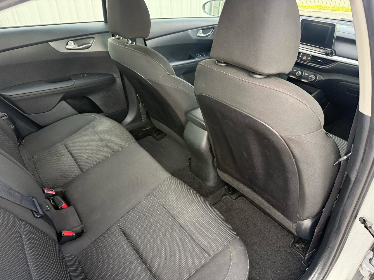 Used 2020 Kia Forte LXS FWD image 24
