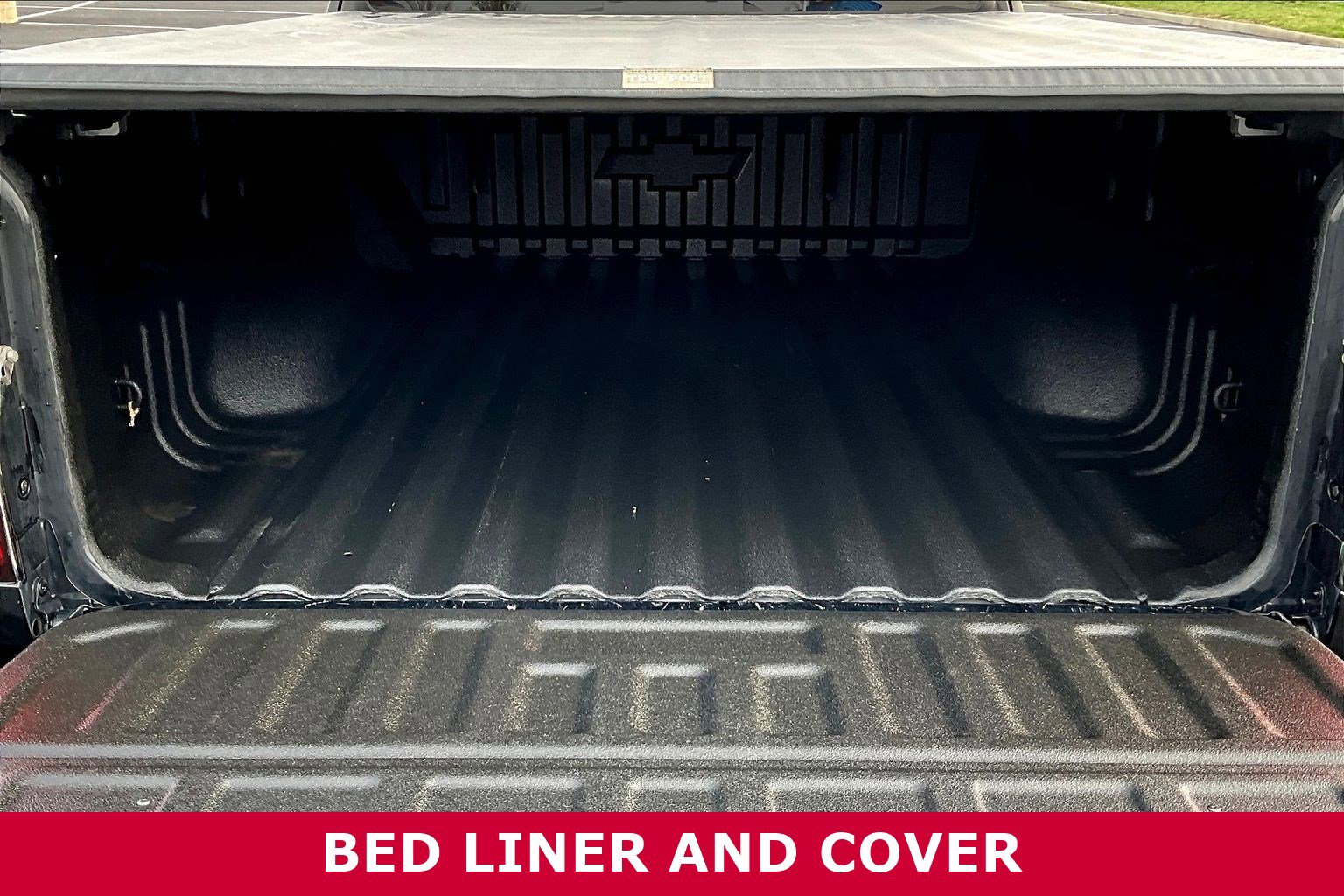 Used 2016 Chevrolet Colorado Z71 w/ Z71 Midnight Edition image 8