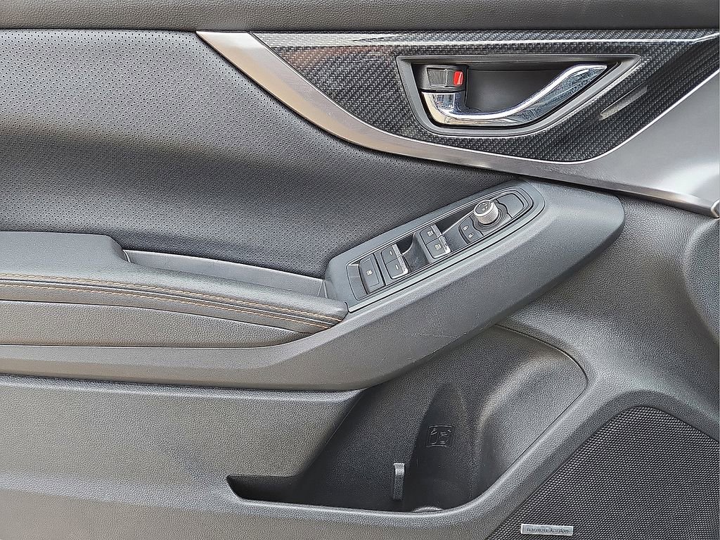 Used 2020 Subaru Crosstrek 2.0i Limited w/ Moonroof Package w/Navigation image 19