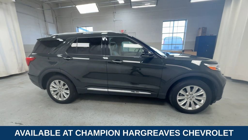 Used 2023 Ford Explorer Limited w/ Limited Technology Package image 11
