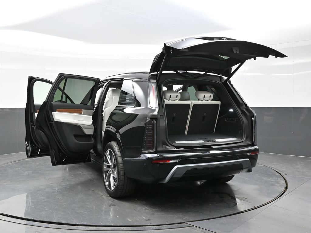 New 2026 Cadillac Vistiq Premium Luxury AWD/4WD image 28