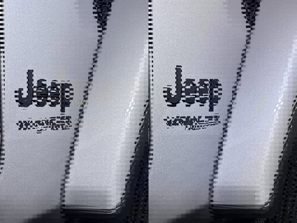 Used 2021 Jeep Wrangler Unlimited Sahara image 29