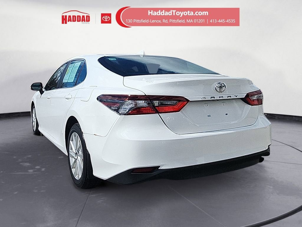 Used 2024 Toyota Camry LE FWD image 3