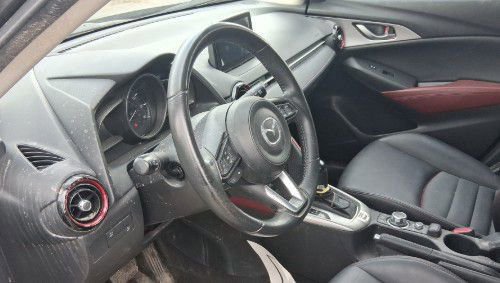 Used 2018 MAZDA CX-3 Touring image 2