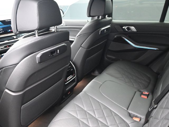 New 2026 BMW X5 xDrive50e w/ Climate Comfort Package AWD/4WD image 19