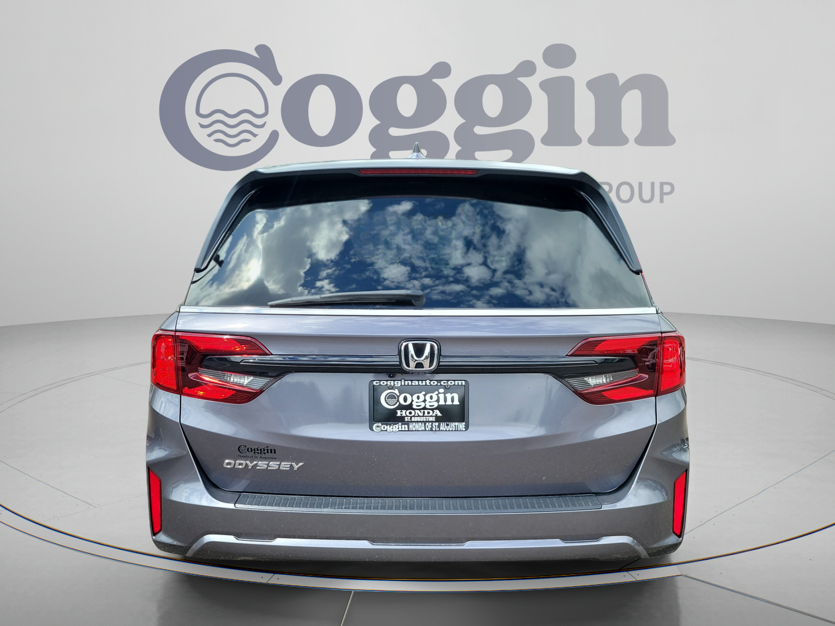 Certified 2026 Honda Odyssey EX-L image 4
