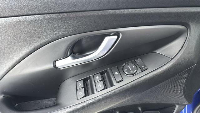 Used 2020 Hyundai Elantra GT image 20