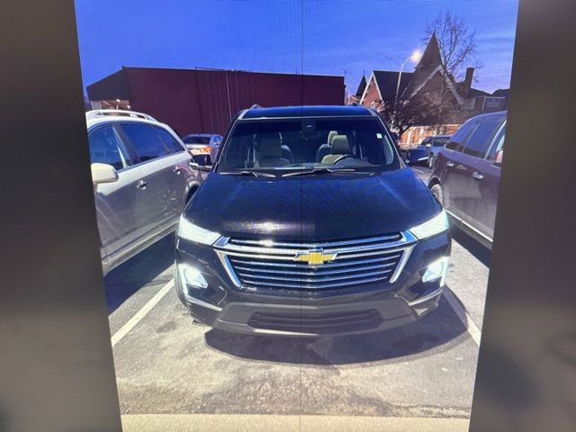 Used 2023 Chevrolet Traverse Premier image 13