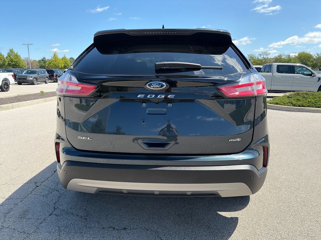 Used 2024 Ford Edge SEL w/ Convenience Package AWD/4WD image 6