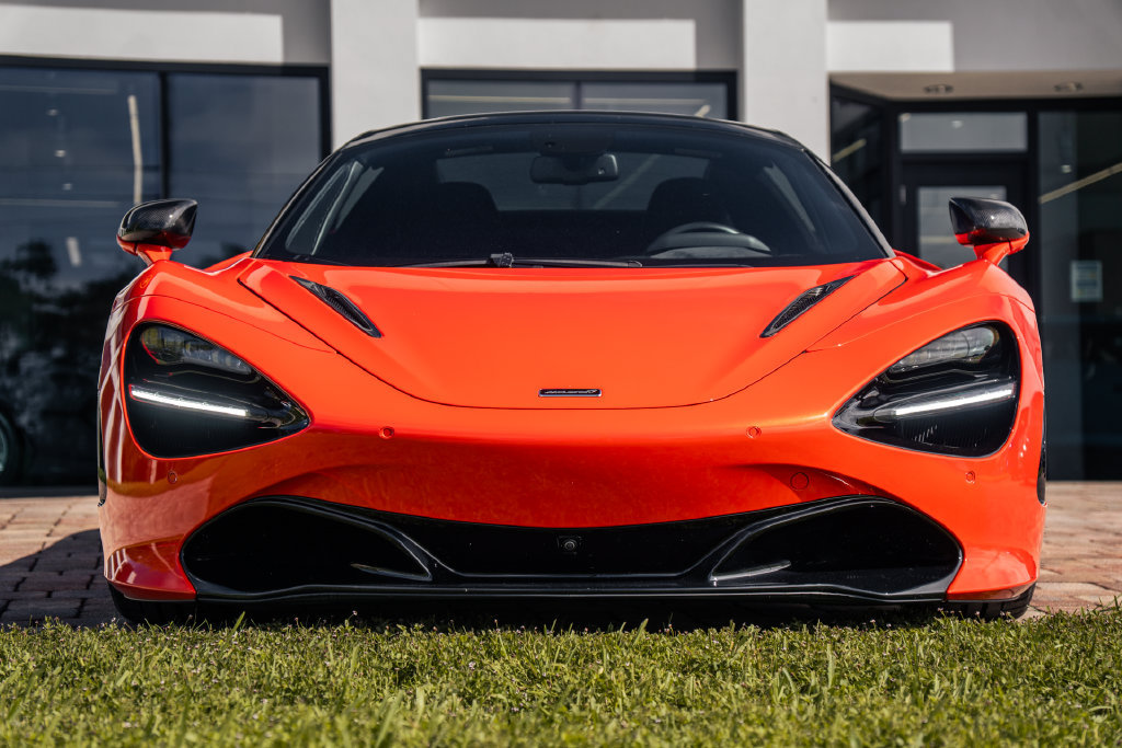 Used 2021 McLaren 720S Performance RWD image 9