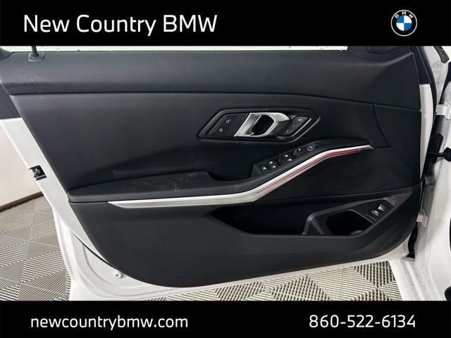 New 2026 BMW 330i xDrive Sedan w/ Convenience Package AWD/4WD image 13