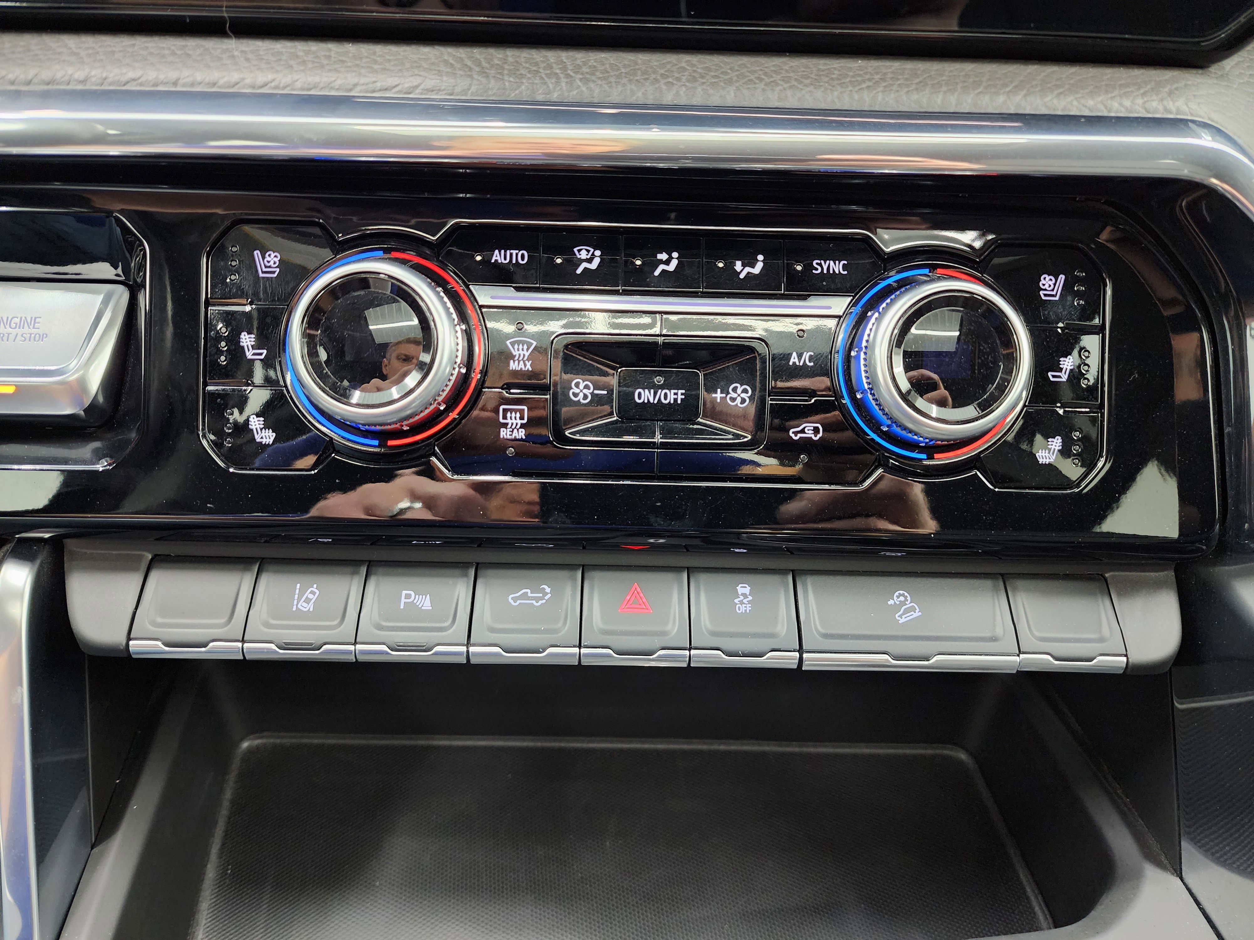 Used 2024 GMC Sierra 2500 Denali w/ Denali Reserve Package image 72