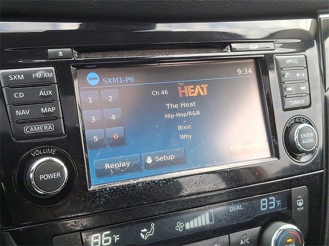 Used 2017 Nissan Rogue Sport SL w/ SL Premium Package image 18