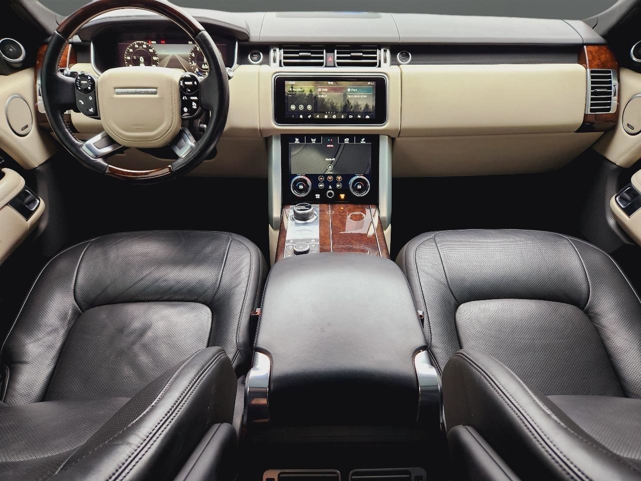 Used 2020 Land Rover Range Rover HSE image 18